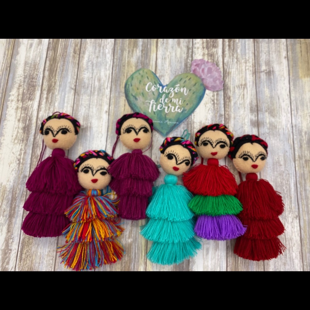 Frida Tassel